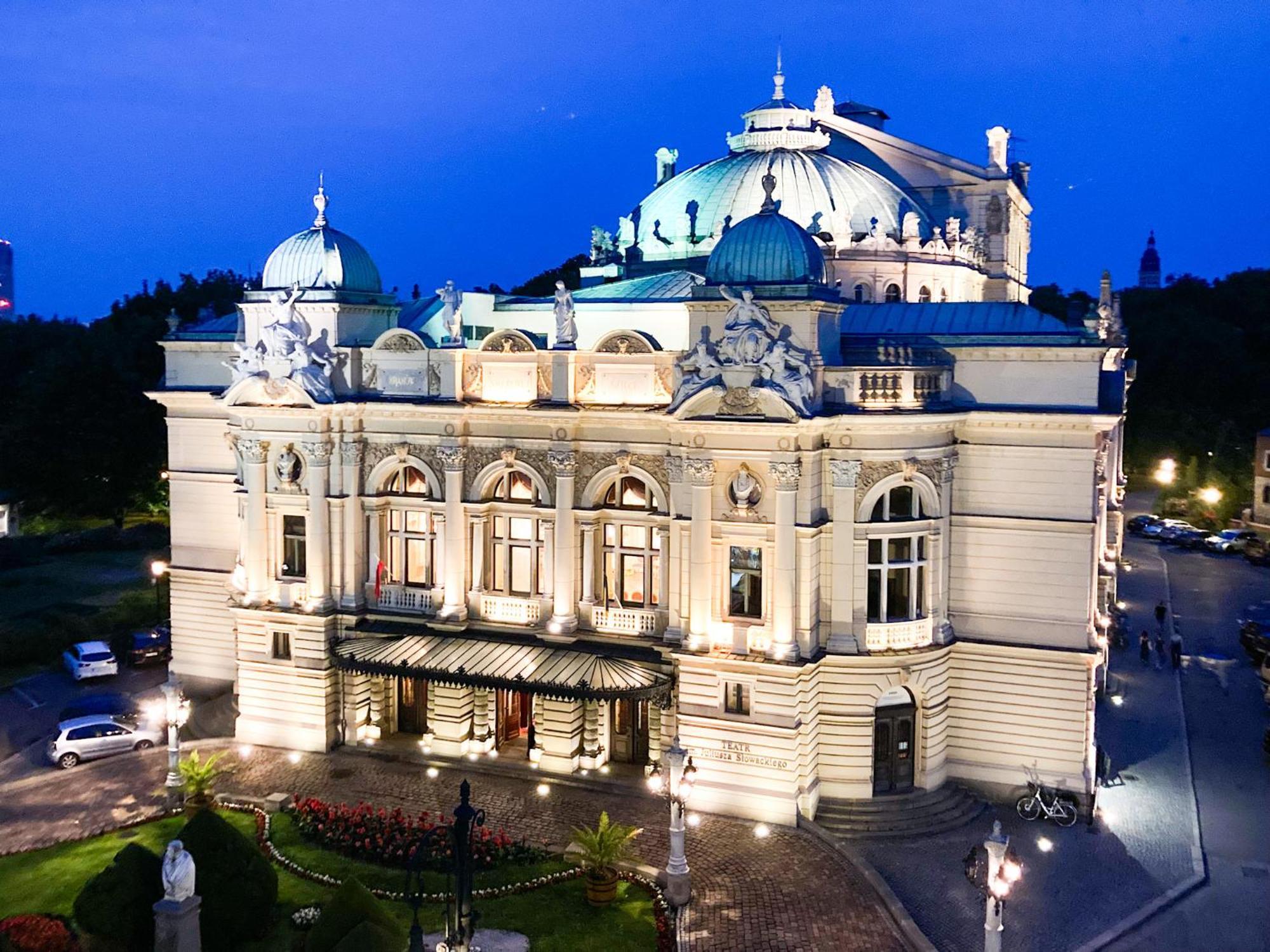 Hotel H12**** Cracovia Exterior foto
